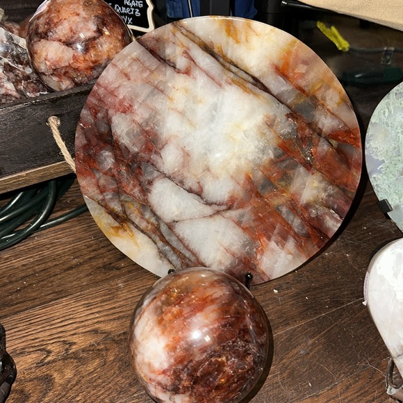 Hematoid (Fire) Quartz Large Sphere - 002 95MM 1240g - FIREQTZSPHERE002 - Picture 8 of 9